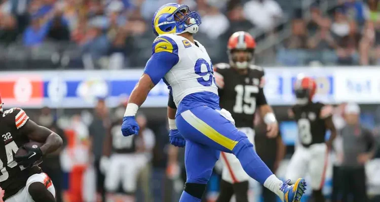 Aaron Donald Considers NFL Comeback, Eyes Super Bowl with Rams