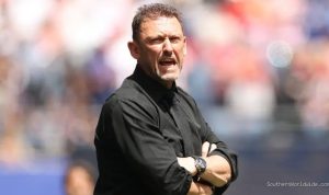 Australia World Cup Coach Tony Popovic Criticizes Referee After Loss to USA