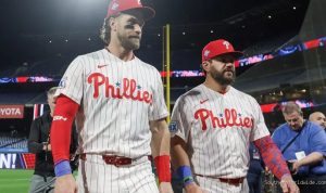 Bryce Harper cycles, Schwarber homers thrice in Phillies rout of Mets