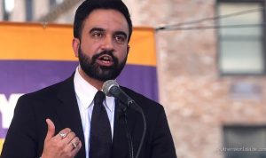 Mamdani Upholds Support for Socialist Colleague Amidst Old Far-Left, Anti-US Remarks