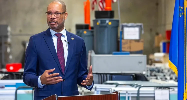 Nevada's Top Law Enforcement Officer Wins Democratic Primary, Faces Governor Lombardo
