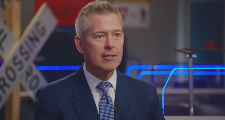 AI Won't Replace Air Traffic Controllers," Says Duffy