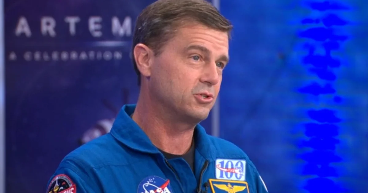 Artemis Commander Reid Wiseman Shares "Dramatic and Important Warning" from Mission