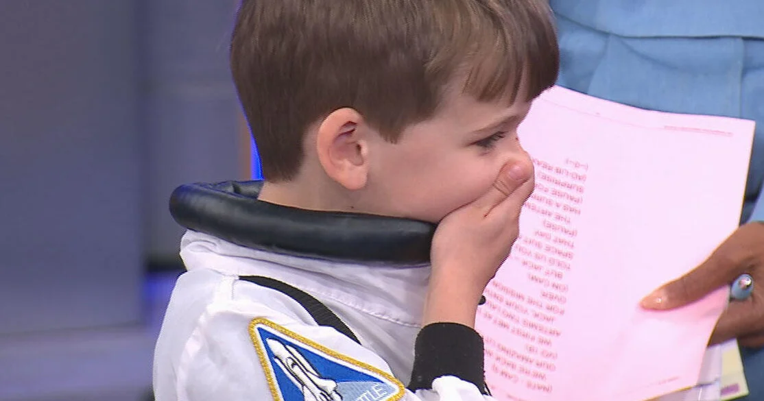 Artemis Crew Delivers Special Gift to Young Aspiring Astronaut