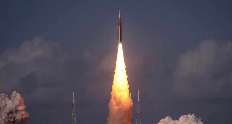 Artemis II Mission: NASA Astronauts Embark on Historic Lunar Orbit