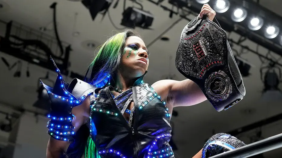 Athena Defends Title at Supercard of Honor, Aims for Legendary Reign