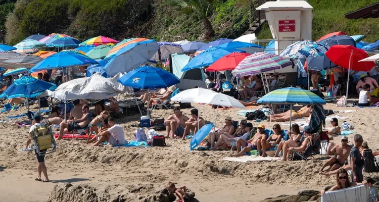 Beach Spot Imposes Strict Rules on Sun Shades, Canopies with $500 Fines