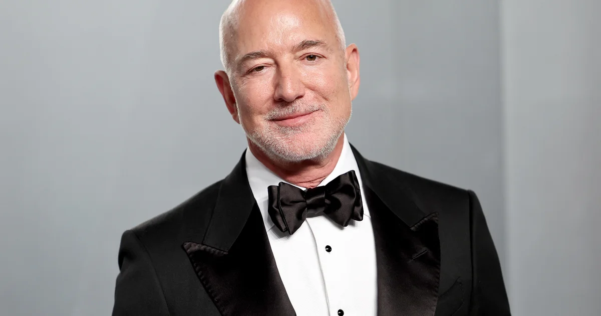 Bezos: Lower-Earning Americans Should Not Pay Federal Income Tax