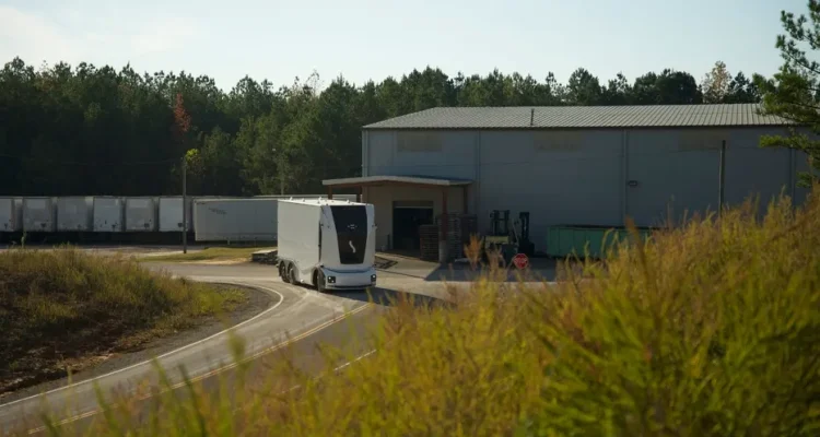 Cabless Electric Trucks Debut in Ohio