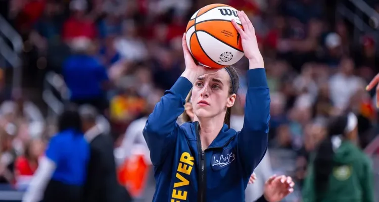 Caitlin Clark Returns to Fever Lineup After Injury Absence