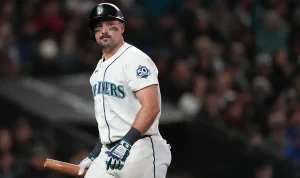 cal-raleigh-injured-for-first-time-as-mariners-struggles-persist-21669 Cal Raleigh Injured for First Time as Mariners' Struggles Persist