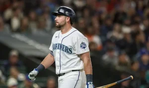 Cal Raleigh's Hitless Streak Reaches 36 At-Bats Amidst Catcher's Decline