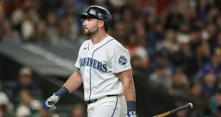 Cal Raleigh's Hitless Streak Reaches 36 At-Bats Amidst Catcher's Decline
