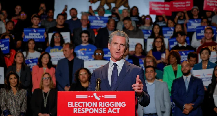 California Governor's Redistricting Plan Targets Texas Republicans