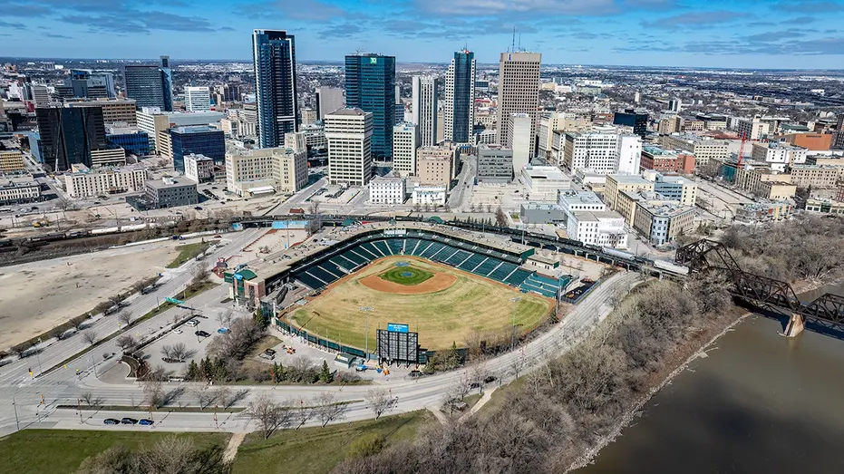 Canadian Teen Charged with Arson After Allegedly Setting Fire to Baseball Team's Bus