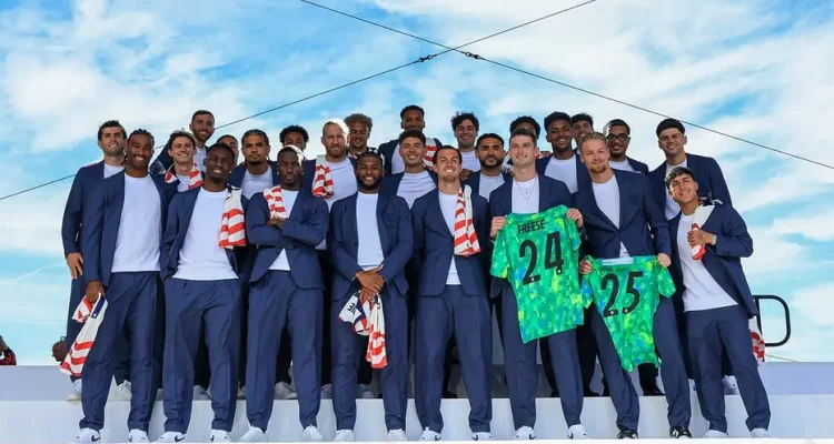 Christian Pulisic Leads Official USMNT World Cup Squad, Luna and Tessman Omitted