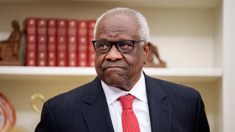 Clarence Thomas's Ruling Puts Democrats on a Deadline Amid Alabama Map Standoff