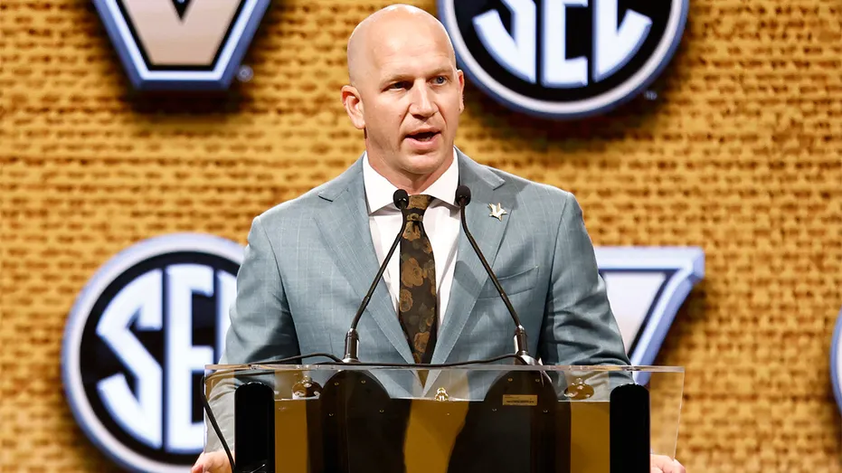 Clark Lea: College Football Must Sacrifice Tradition for CFP Expansion