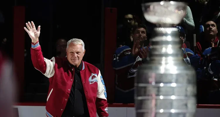 Claude Lemieux's family honors NHL champion after Canadiens ceremony
