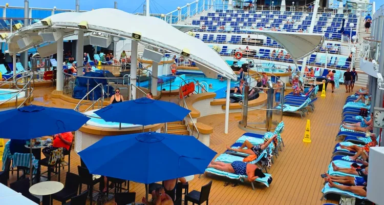 Cruise Passengers' Seat Wars Intensify Amidst Stricter Rules
