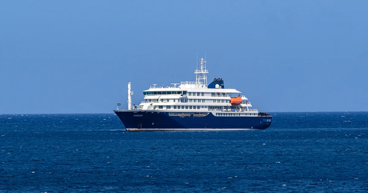 Cruise ship hantavirus outbreak: 3 dead, 3 sick