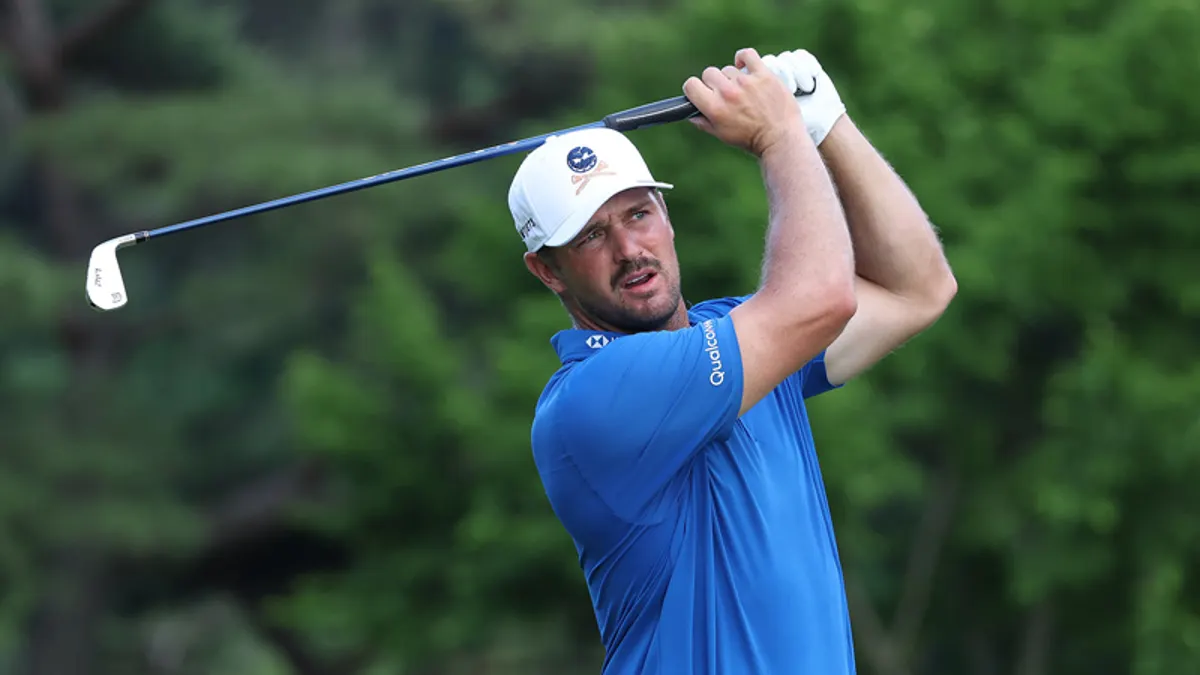 DeChambeau, Howell, Vincent Lead After LIV Golf Korea Round 1