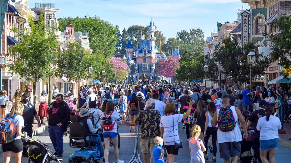Disneyland Stays Open as Evacuation Area Narrows