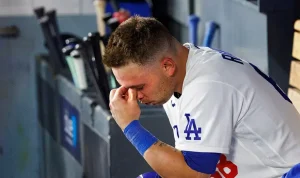 Dodgers Catcher Hits Himself With Bat After Strikeout