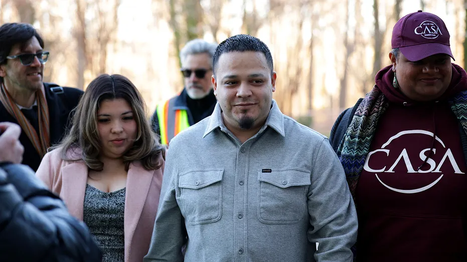 DOJ Plans Appeal After Judge Drops Smuggling Charges as 'Vindictive