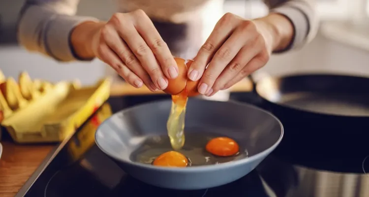 Eating More of One Common Food May Significantly Lower Alzheimer's Risk, Study Finds