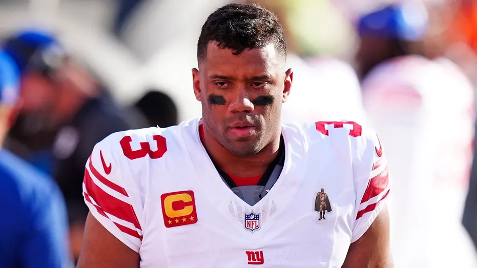 Ex-NFL Star Urges Russell Wilson to Retire for Broadcasting
