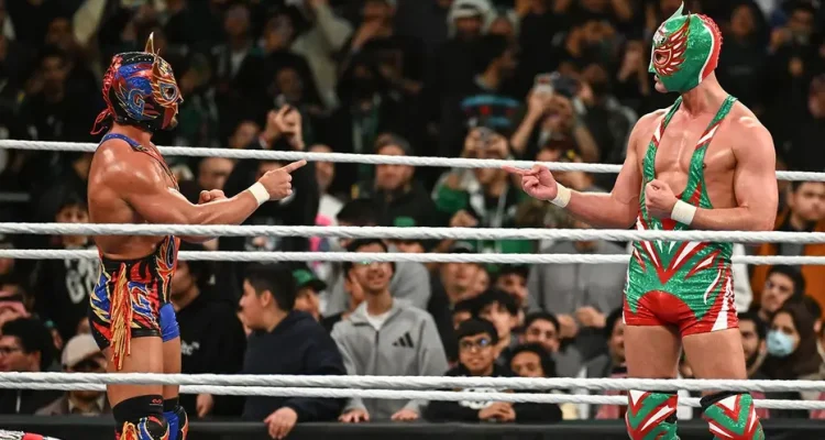 Fans Erupt as Mask vs. Mask Match Culminates Wild AAA Feud