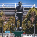 Giant Pelé Statue Revealed in Guadalajara Before World Cup