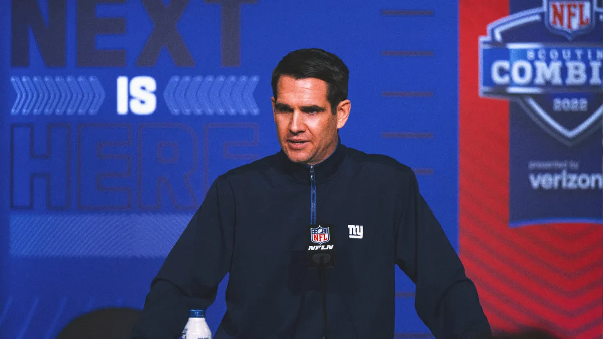 Giants Extend General Manager Joe Schoen's Contract
