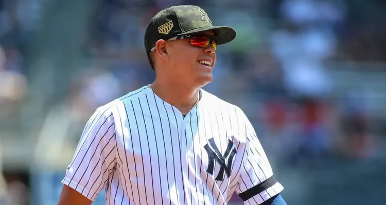 Gio Urshela, Former Yankees Infielder, Retires from MLB
