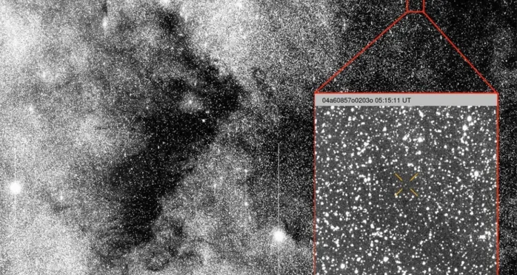 Harvard Physicist: Massive Interstellar Object May Be Alien Probe