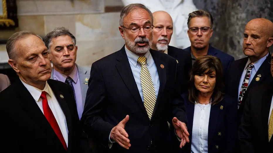 House Freedom Caucus signals intensified fight as FISA deadline nears