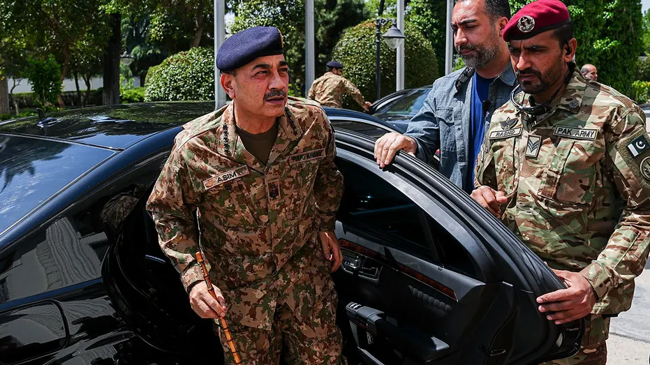 Islamabad Rejects Claims of Harboring Iranian Jets, Trump Commends Pakistan's Mediation Efforts