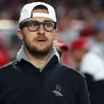 Johnny Manziel picks up MMA victory with first-round win over social media influencer