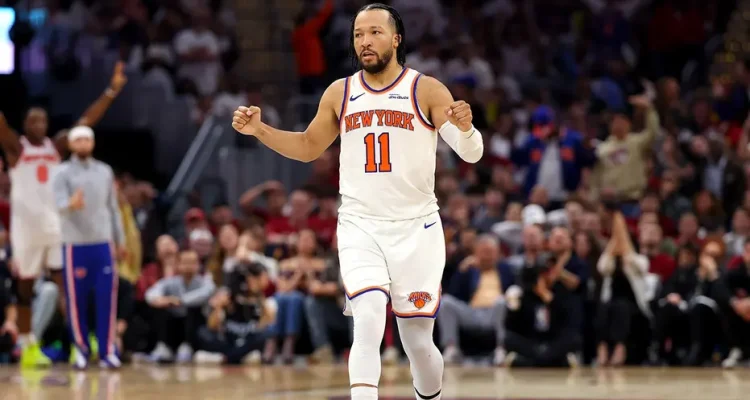 Knicks Establish Strong 3-0 Advantage Over Cavaliers in Eastern Conference Finals