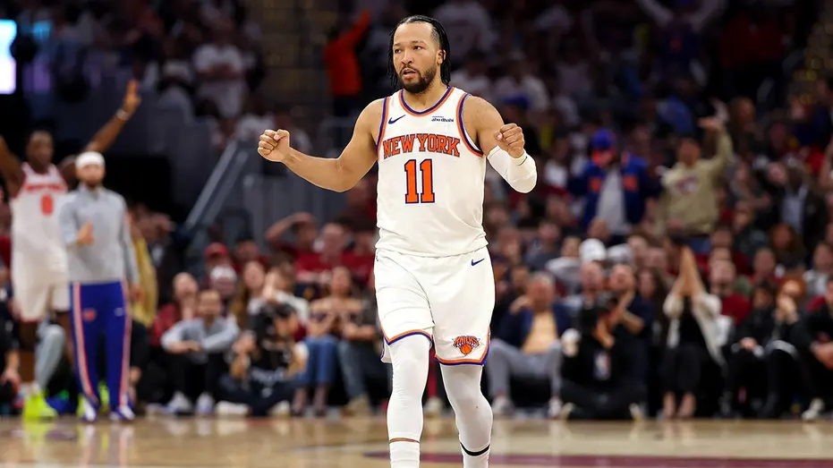 Knicks Establish Strong 3-0 Advantage Over Cavaliers in Eastern Conference Finals