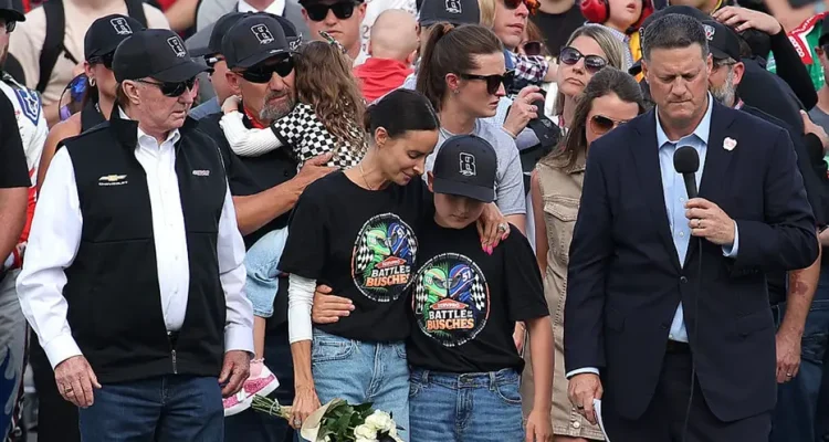 Kyle Busch's Family Honored by Drivers and Team Owners at Coca-Cola 600