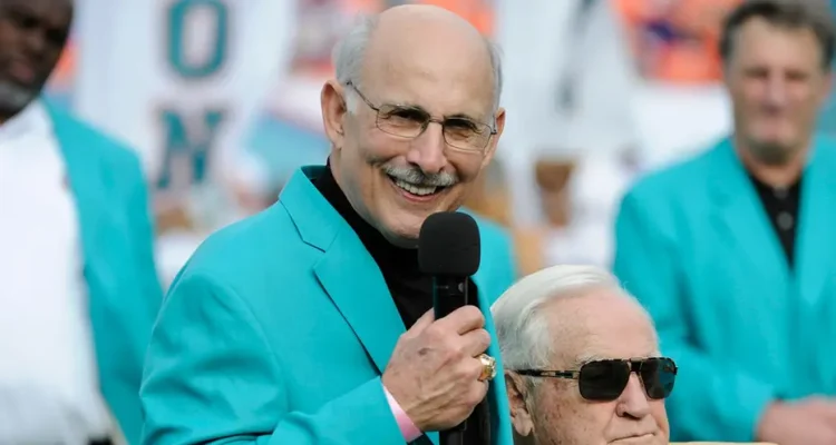 Manny Fernandez, Key Figure in Dolphins' Undefeated 1972 Season, Dies at 79