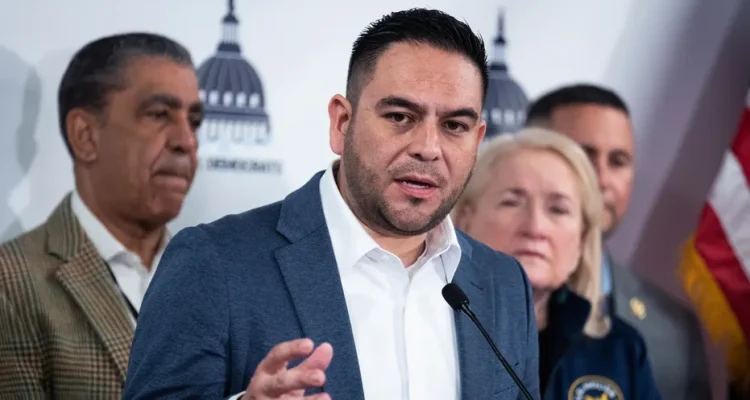 Moderate' Democrats' Comments on Law Enforcement Draw Republican Criticism