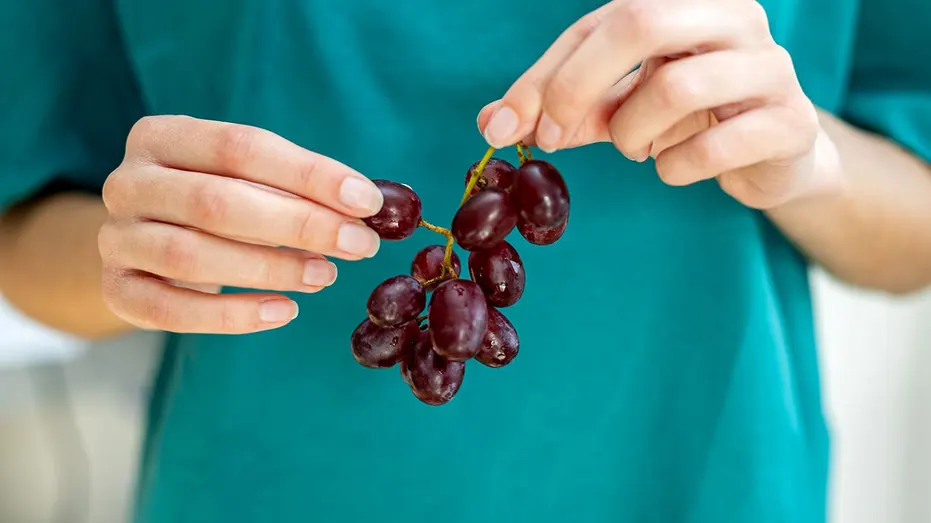 New Study Suggests Popular Fruit Offers Sun Protection