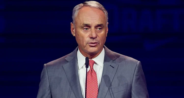 Owners' Proposal Includes Salary Cap, First Since 1994-95 Strike