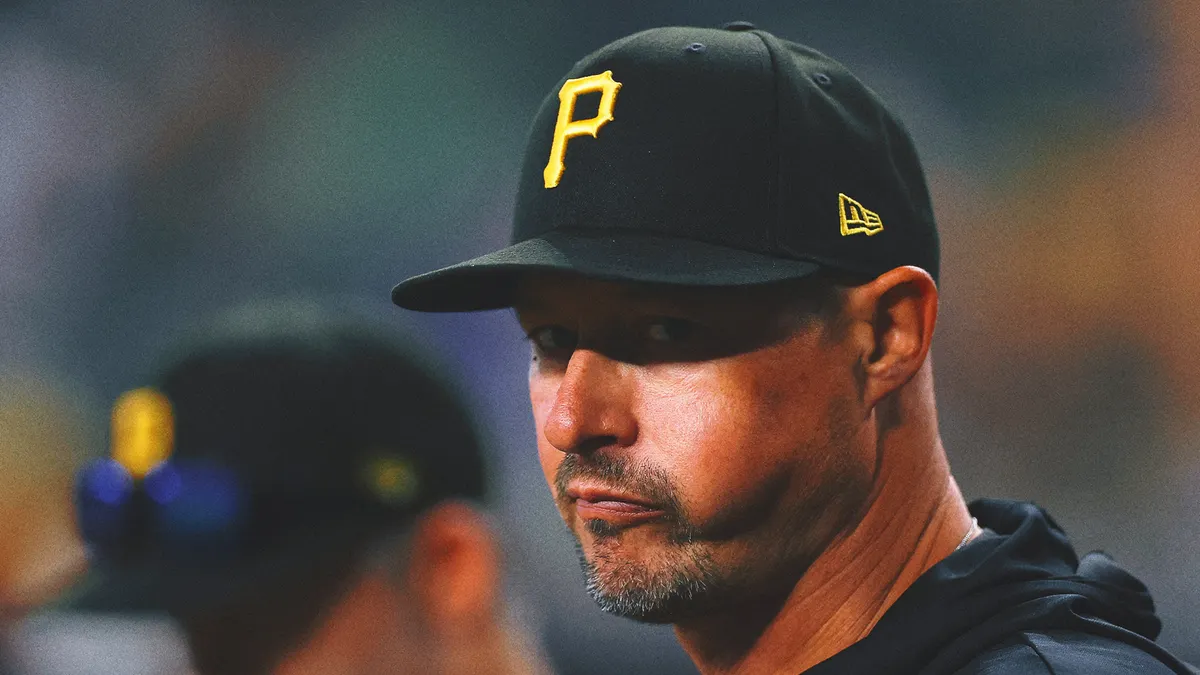 Pirates' Don Kelly Favored for NL Manager of Year