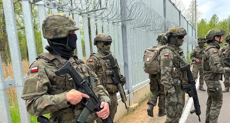 Poland Warns Russia, Belarus Using Migrants Against NATO and US