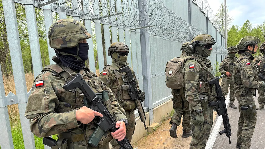 Poland Warns Russia, Belarus Using Migrants Against NATO and US