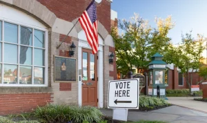 Republicans gain advantage in Virginia ahead of midterms